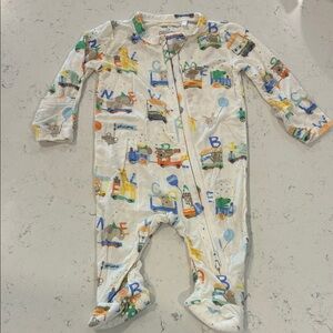 Angel Dear Multicolor Printed Kids Footie